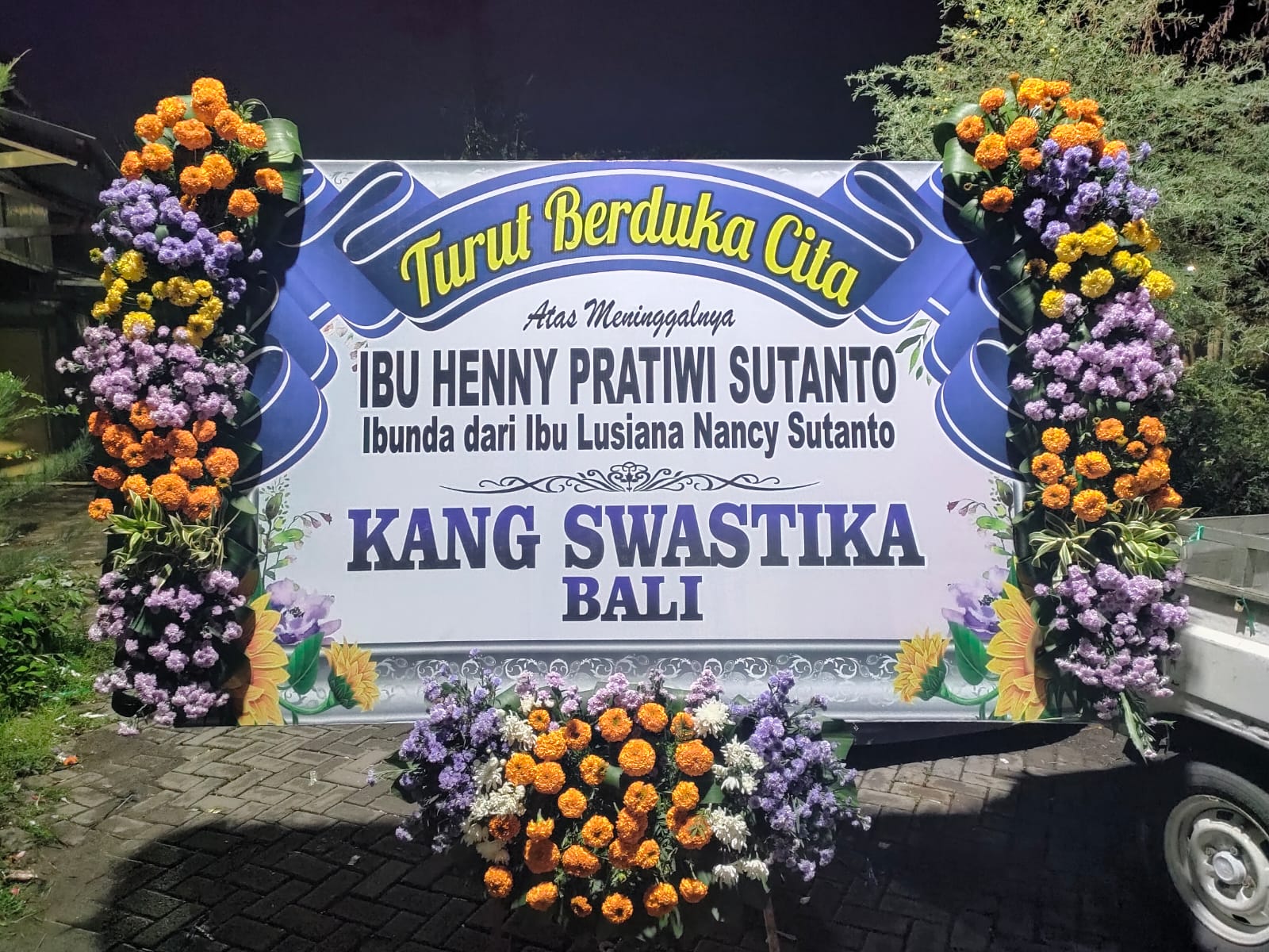 Memahami-Tips-Memilih-Papan-Bunga-Makassar-untuk-Ucapan-Duka
